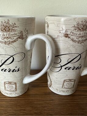 222 Fifth City Scenes Paris Latte Mugs Set of 2 Eiffel Tower EUC